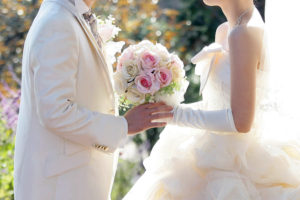 結婚式を妊娠中に挙げたい花嫁必見 結婚式のタイミングとドレス選びのコツ ブログ 結婚式ムービー ブリリアントデイズ